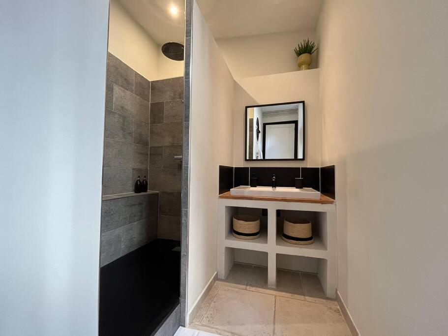 Appartement Au Coeur De Caen Luaran gambar